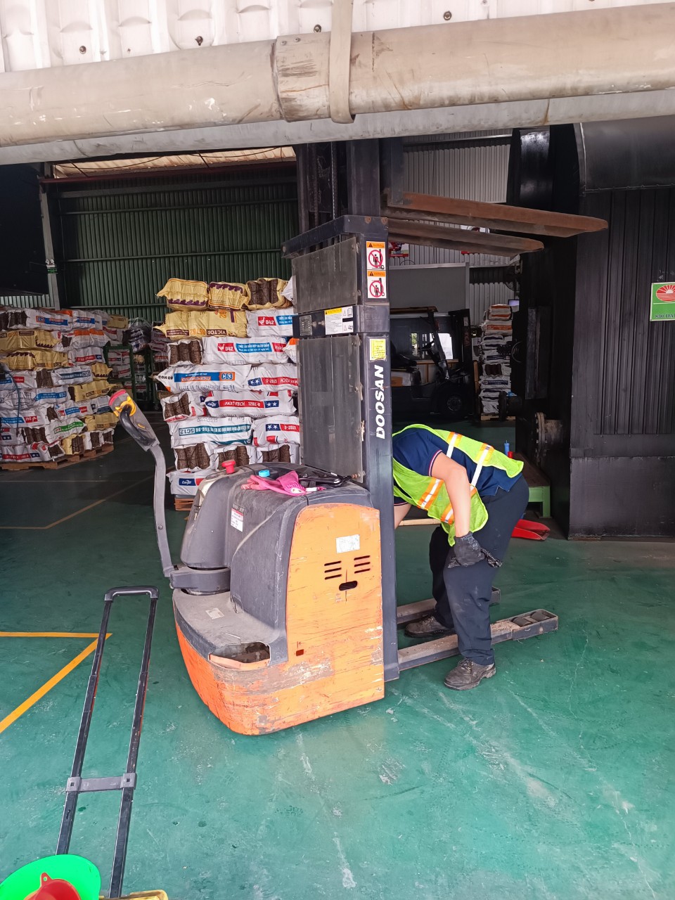 Sửa Xe Nâng Tại Bà Rịa Vũng Tàu, Đồng Nai, Bình Phước (29)